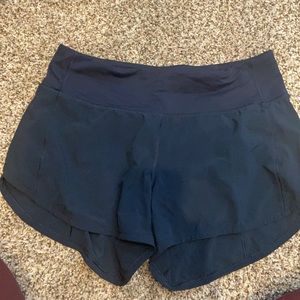 Lululemon High Rise, Speed Up Shorts, 4”
